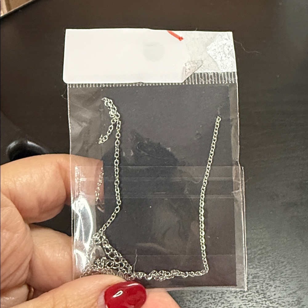 “Overwhelmed” NEW Stainless Steel Necklace - Picture 2 of 3